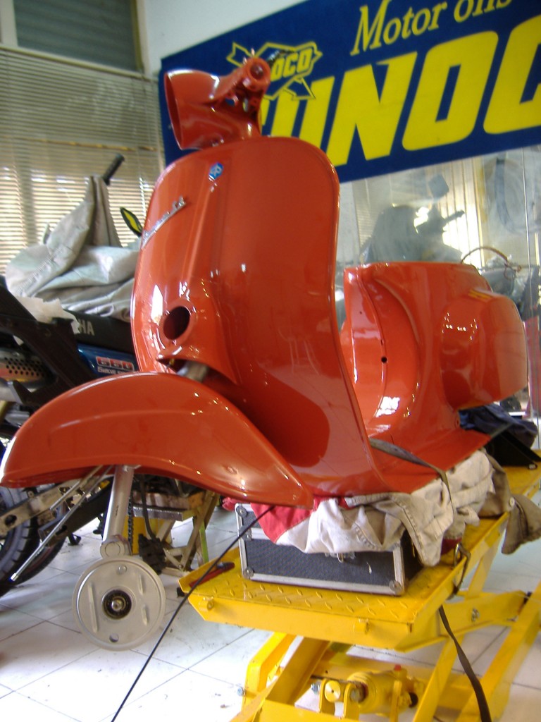 Vespa SL 125 restauracion